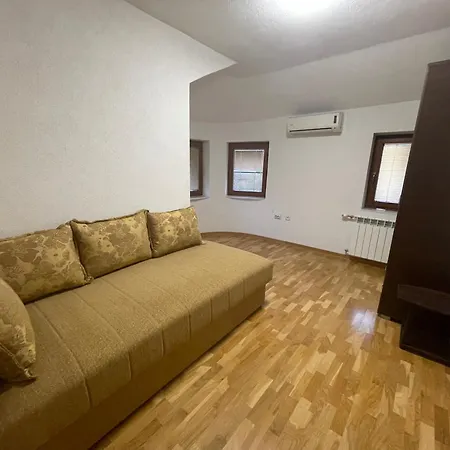 Villa Emina Koselji